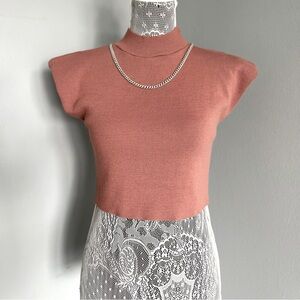 NWOT Knitted  Crop Top Padded Shoulders S/M